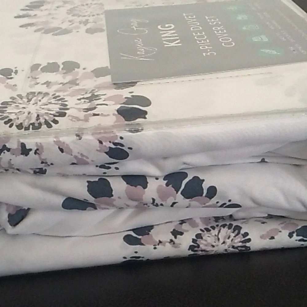Kaycie Gray Fashion Premium Ultra Soft 3PC Duvet Cover Set